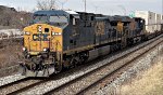 CSX 577 leads I137.